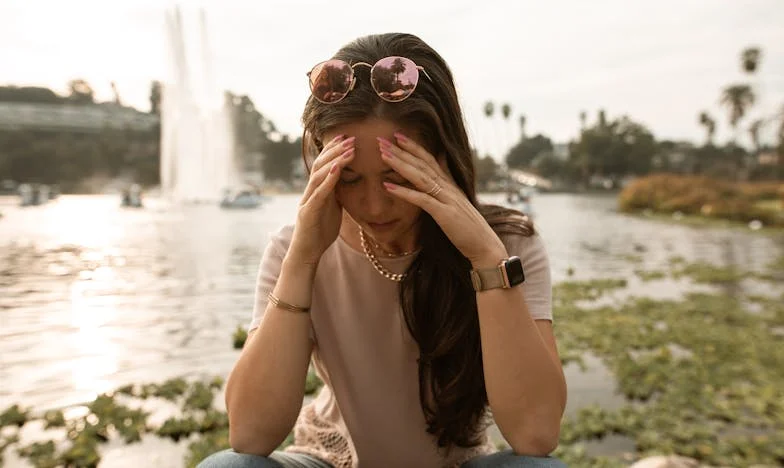 "Mi Pareja Siempre Está Solucionando los Problemas de su Familia: No Queda Tiempo para Nosotros"